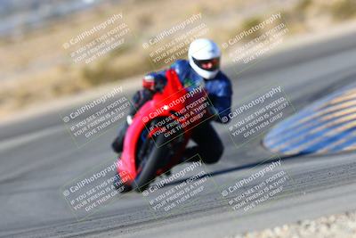 media/Jan-09-2022-SoCal Trackdays (Sun) [[2b1fec8404]]/Turn 11 (935am)/